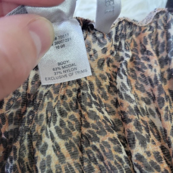 Victoria’s Secret Babydoll Lingerie Leopard Ruffle medium - Picture 7 of 7